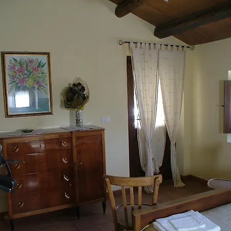 In Stilo With Garden, Cleaning Included Guardavalle