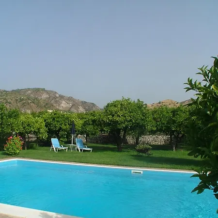 Casa vacanze In Stilo With Garden, Cleaning Included Guardavalle
